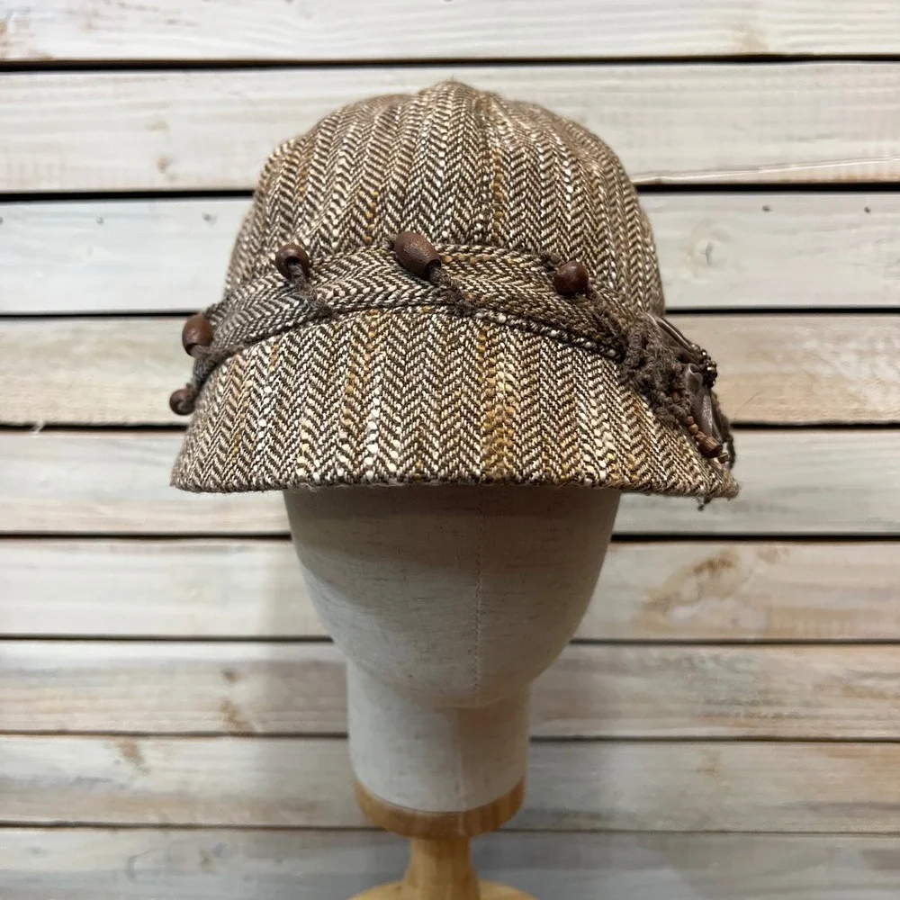 Vintage Brown Herringbone Wool Blend Newsboy Cap Flower Bead Detail OS